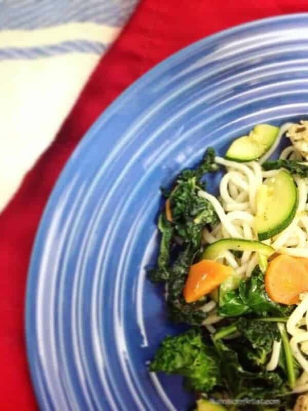 RECIPE :: Diabetes Friendly Garlic Chicken and Veggie Pasta