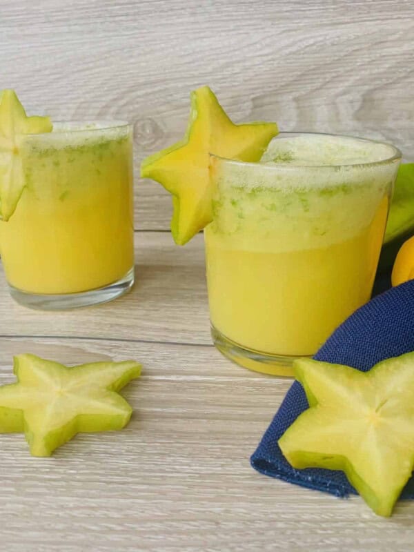 Star Fruit / Carambola: Nutrition, Mocktail Recipe and How to Eat It!